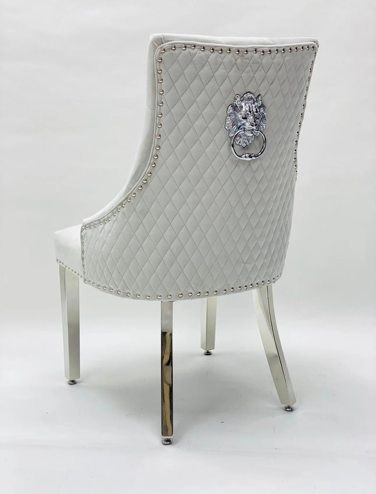 Louis Marble Dining Table With Majestic Lion Knocker Chairs