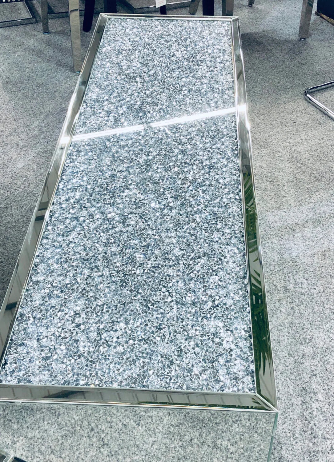 Crushed Diamond Top TV Unit 150