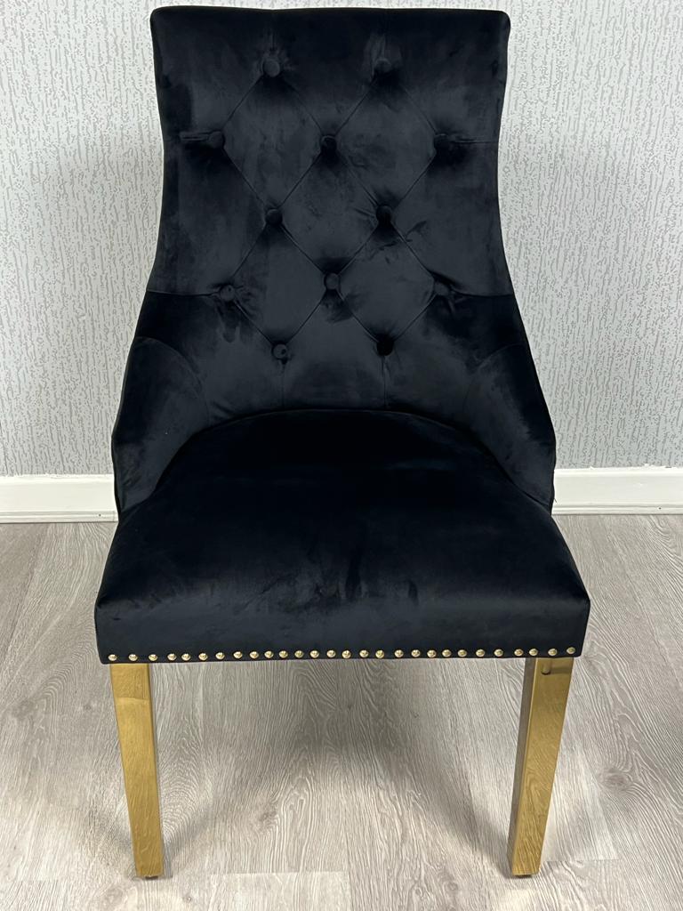 Majestic Chair With Ring Knocker