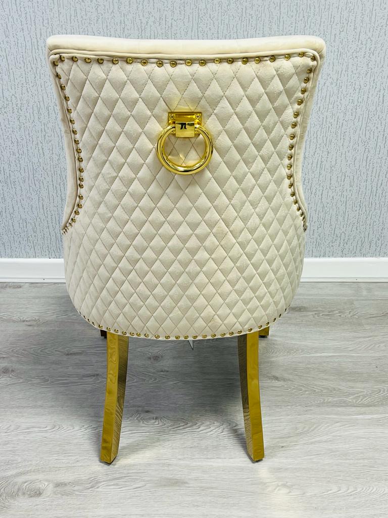 Majestic Chair With Ring Knocker