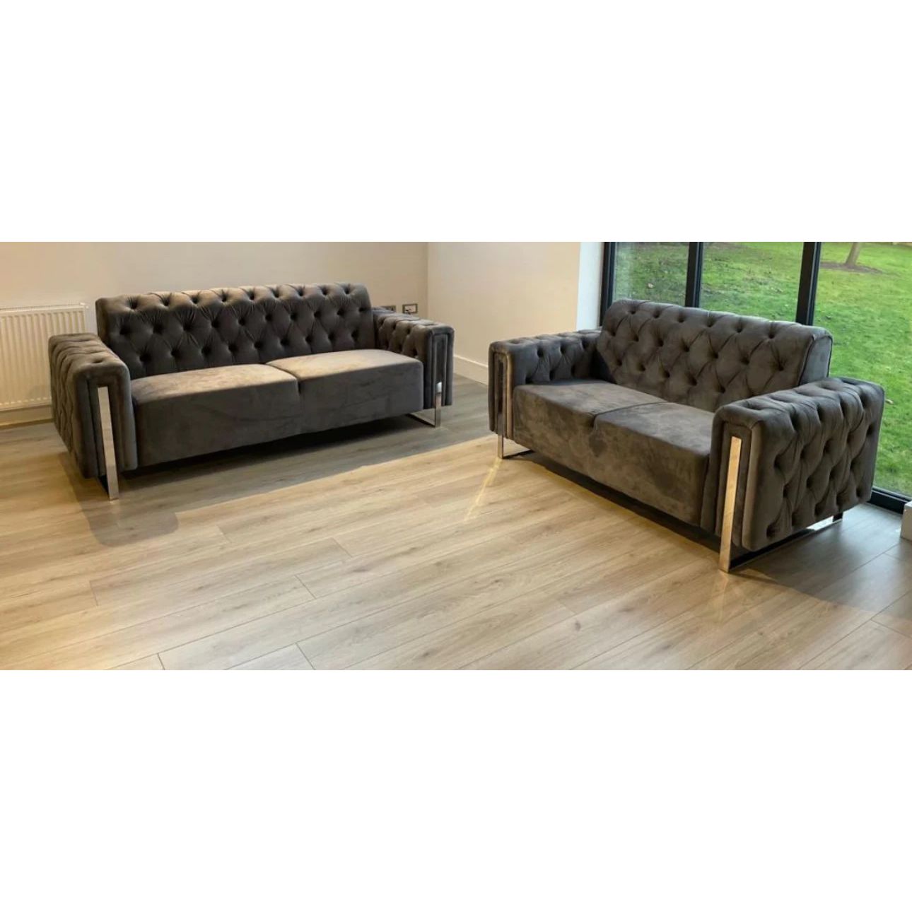 Fenzia Sofa Set