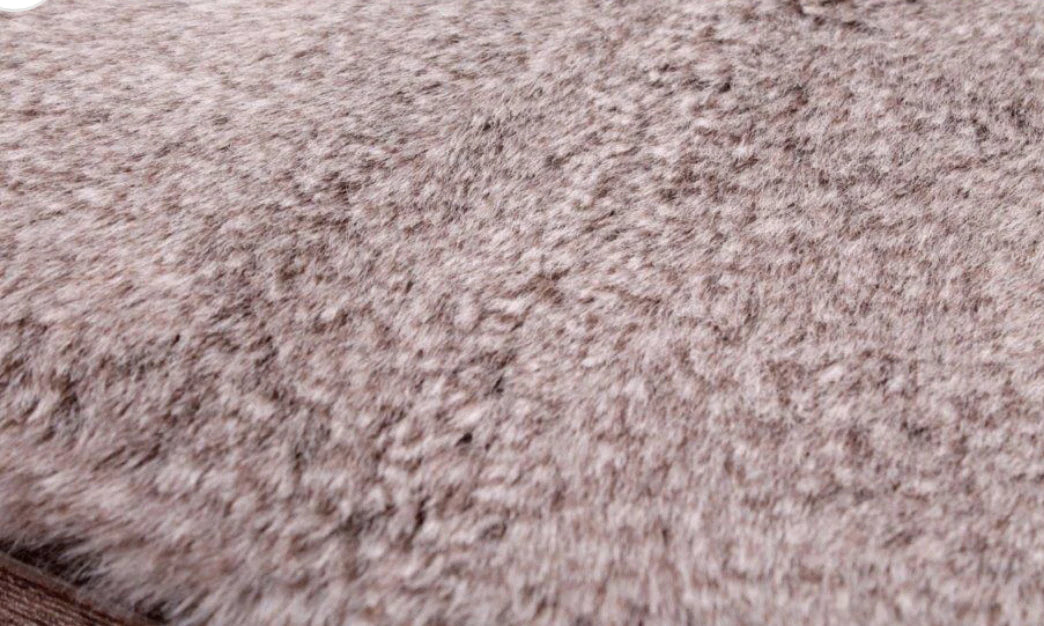 TIPPED LUXE FUR PLAIN Rug