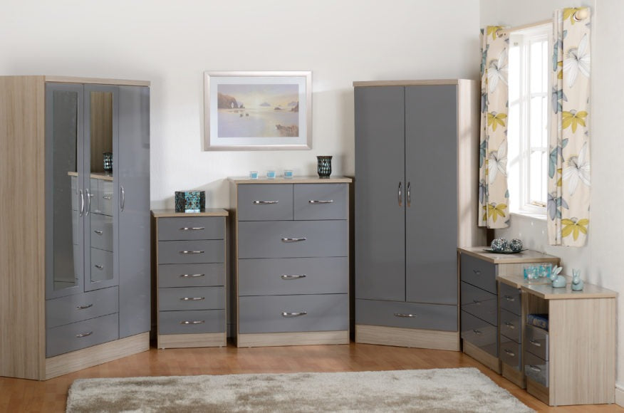 Nevada 3 Drawer Bedside