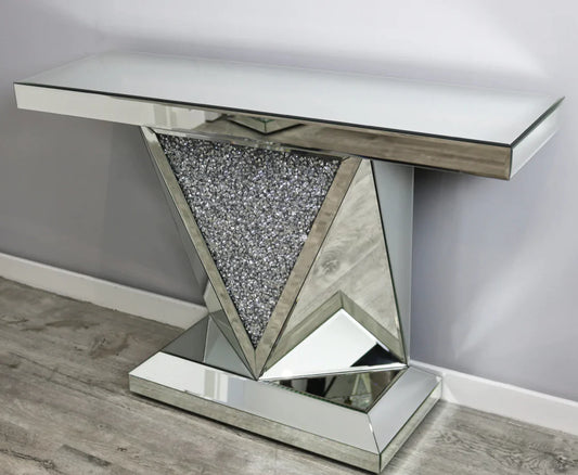 MOCKA TRIANGLE CONSOLE