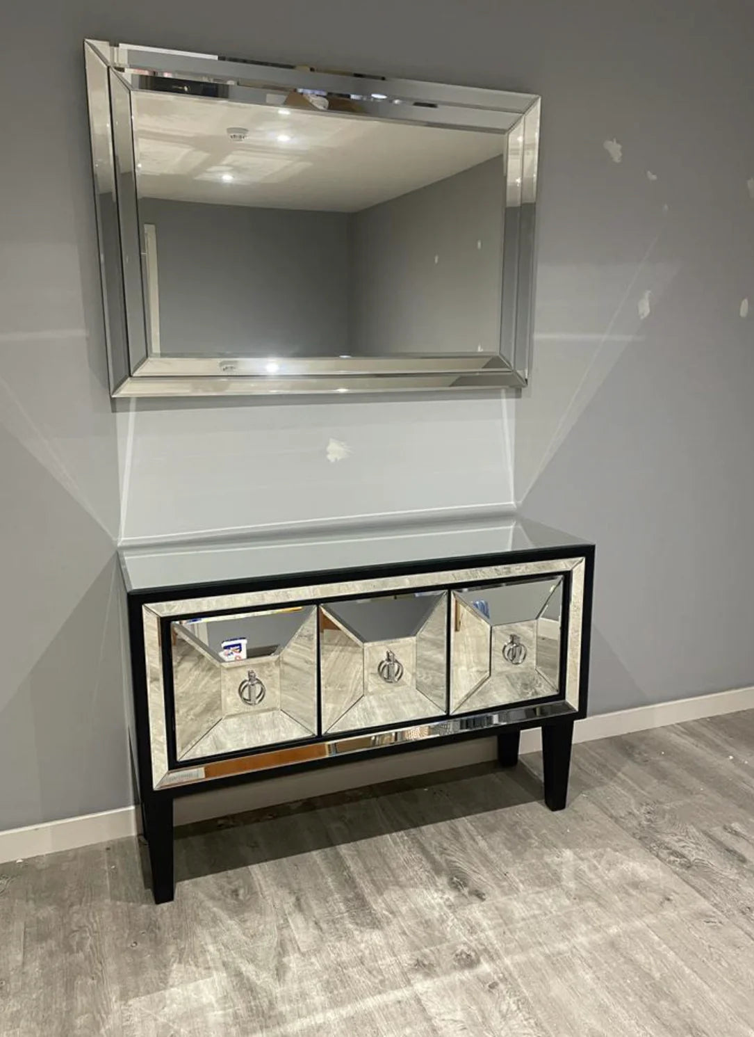 Royal Console Table With Mirror