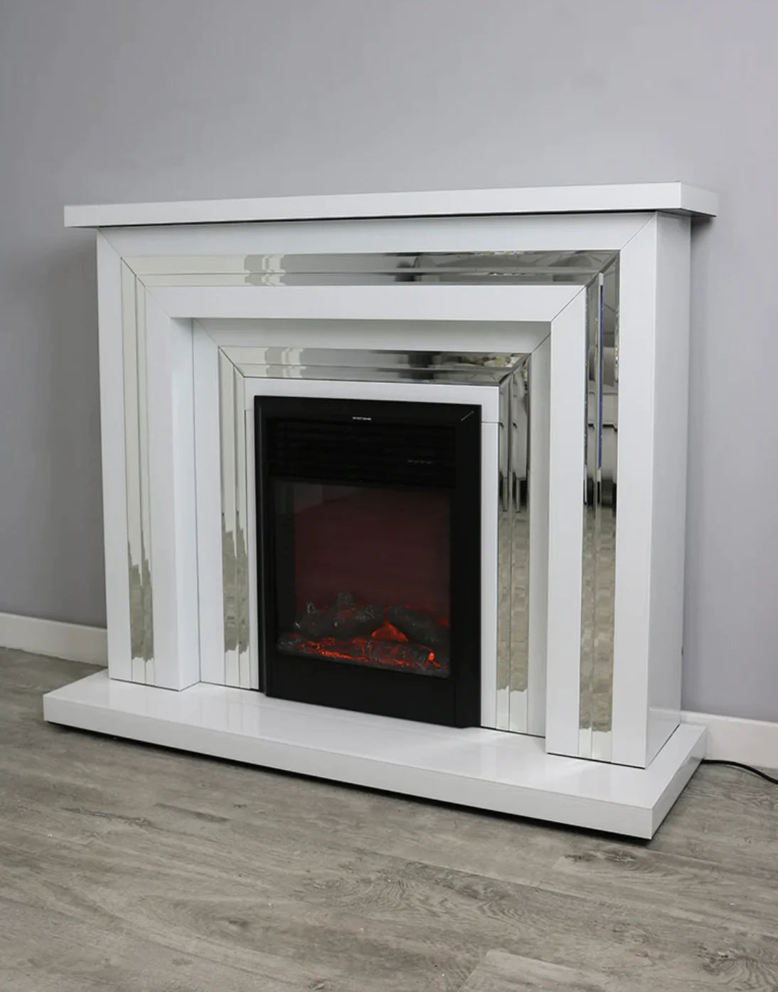 BIANCO GRAND FIREPLACE